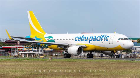 iloilo to singapore flights|flights singapore to iloilo philippines.